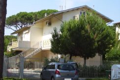 Palazzina di recente nel verde Milano Marittima