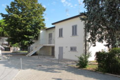 Villetta terra cielo vicino mare