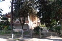 Villa singola con due appartamenti a M.Marittima