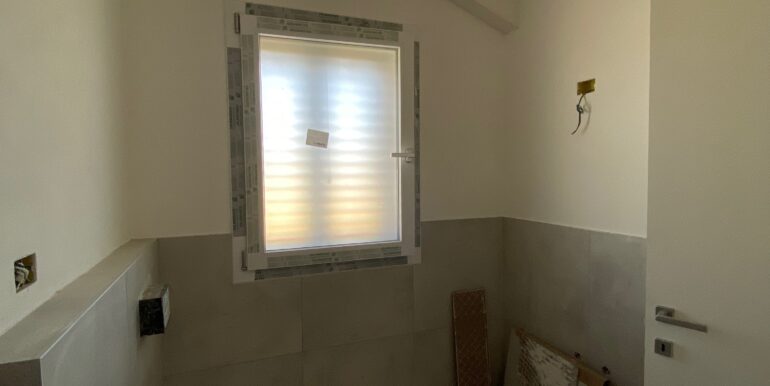 LOTTO 20 BAGNO NOTTE 2