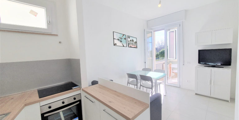 3cucina soggiorno