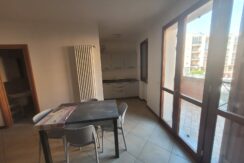 Bilocale primo piano in piccola palazzina