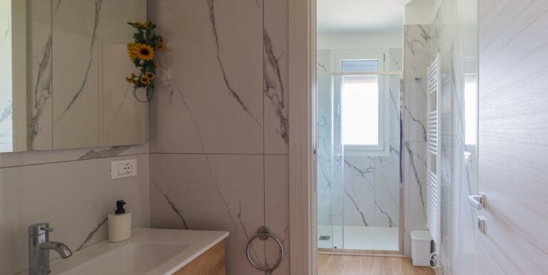 23e5c1f4-3fb3-4731-9c80-b27a773d3fc8