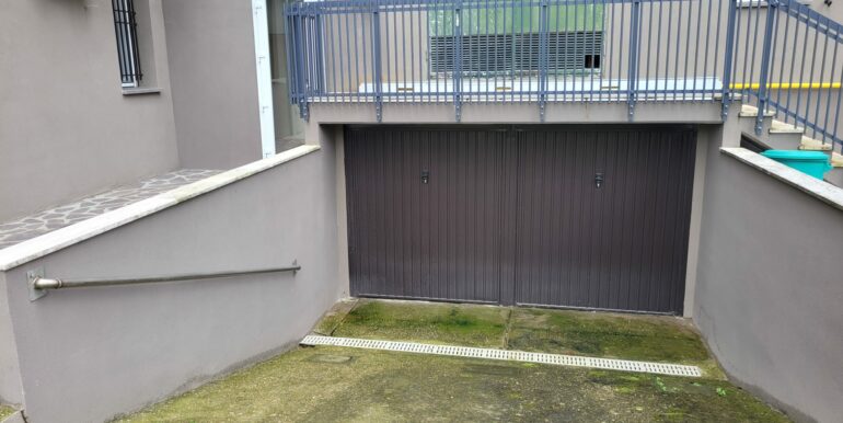 ingresso garage