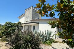 Villa singola a Pinarella con grande giardino