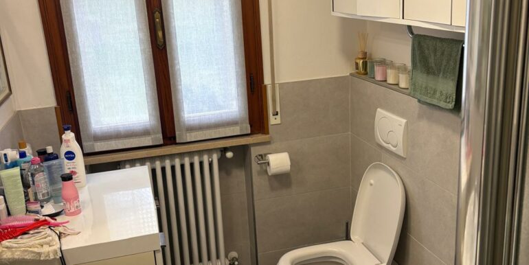 TRILOCALE CON CORTE ESCLUSIVA E POSTO AUTO