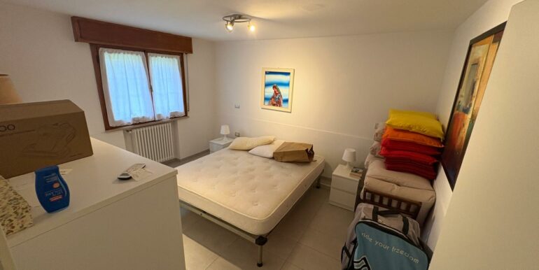 TRILOCALE CON CORTE ESCLUSIVA E POSTO AUTO