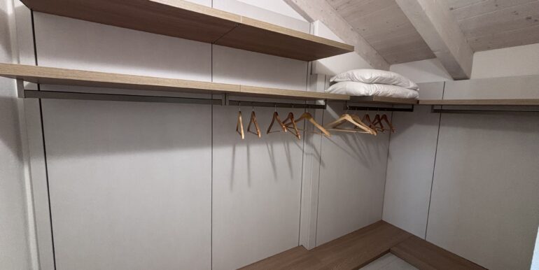 image00009